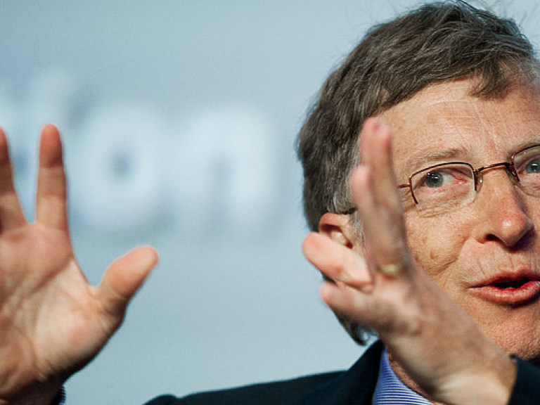 Билл Гейтс потерял звание «самого богатого человека в мире»