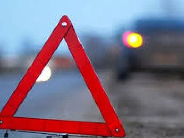 Водитель маршрутки насмерть сбил пешехода в Запорожье на «зебре»