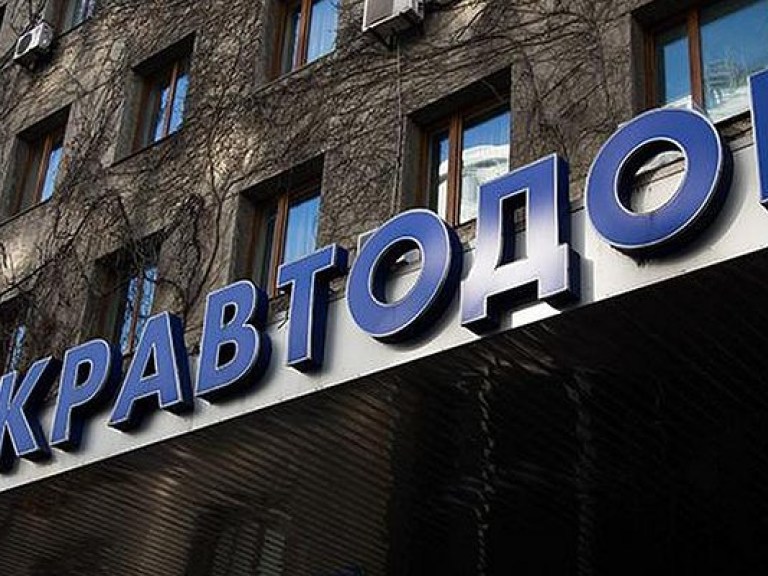 Политолог пояснил причины претензий НАПК к главе «Укравтодора»