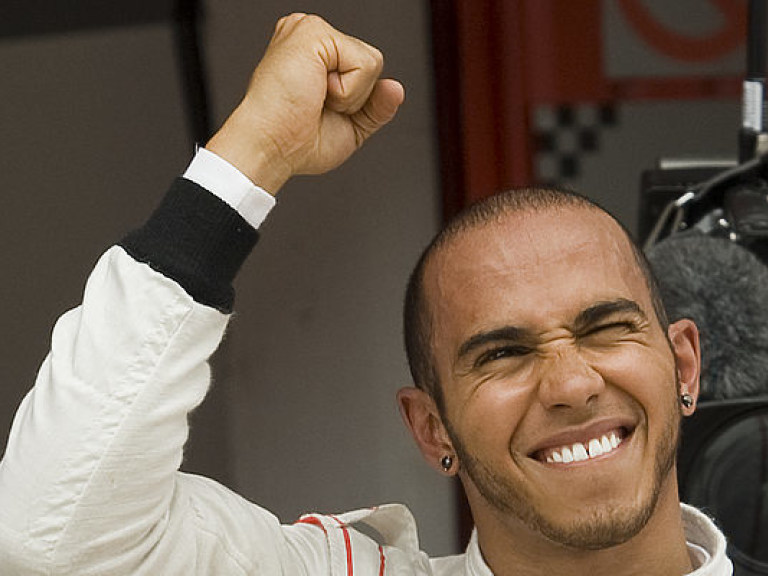 Хэмилтон выиграл Гран-при Италии и впервые вышел в лидеры зачета
