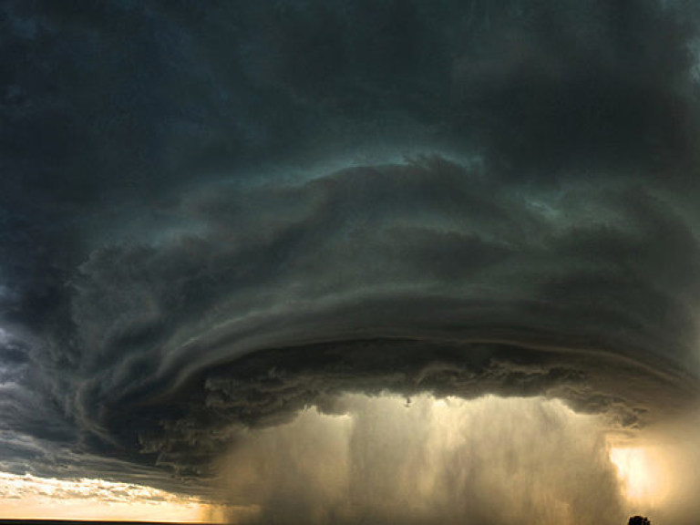 В США ожидают новый мощный ураган