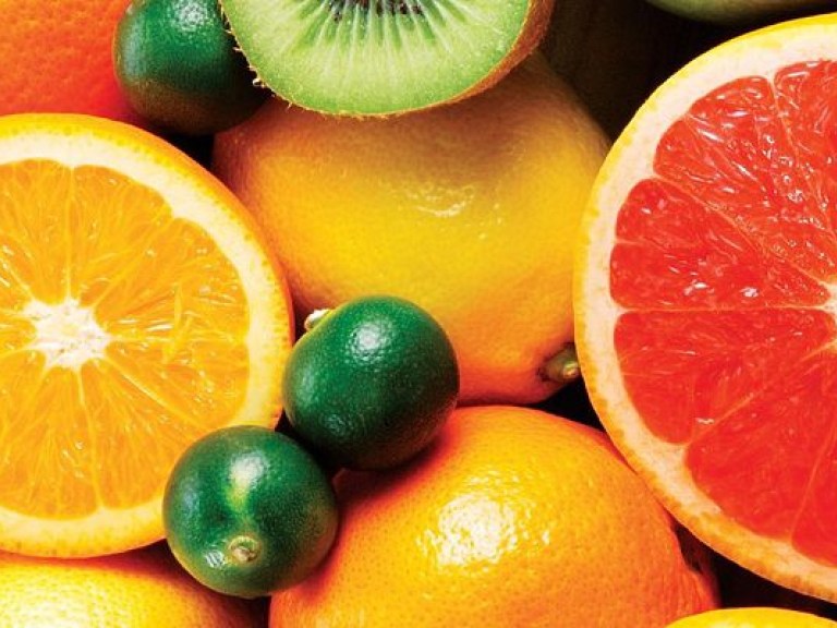 Диетолог: в квашеной капусте и сезонных ягодах содержится больше витамина С, чем в  цитрусовых