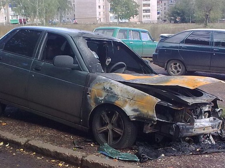 В Киеве за день сгорели три машины