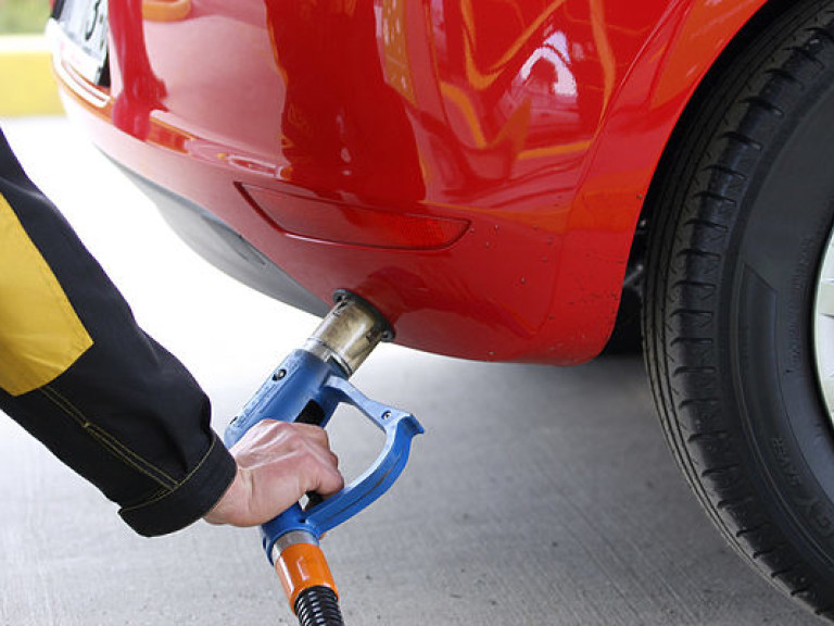 В Украине резко снизились оптовые цены на автогаз