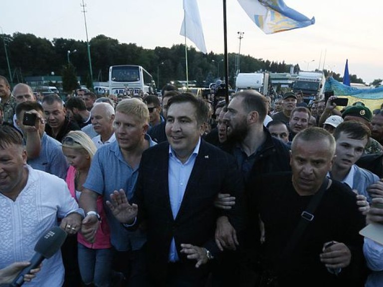 Политолог &#8212; о прорыве Саакашвили: Через пункт пропуска «Шегини» в Украину пришли досрочные выборы