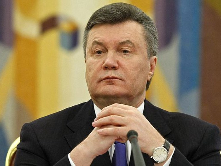 ГПУ изъяла золото, деньги, документы по «делу Януковича» (ФОТО)