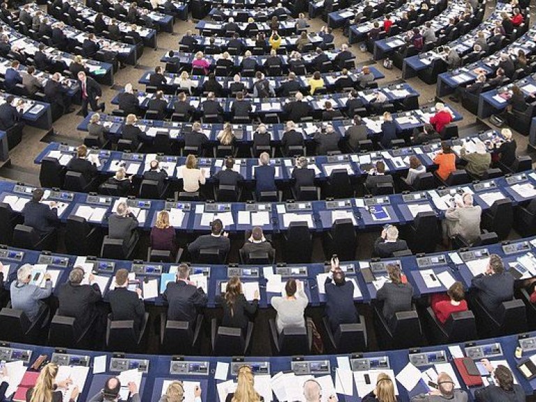 В Европарламенте подписали расширение торговых квот для Украины