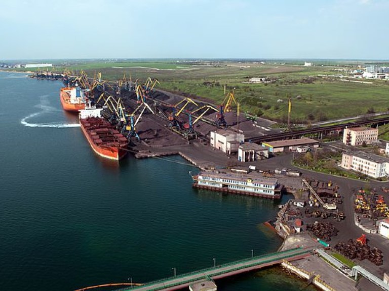 В порту «Южный» построят новый терминал для угля