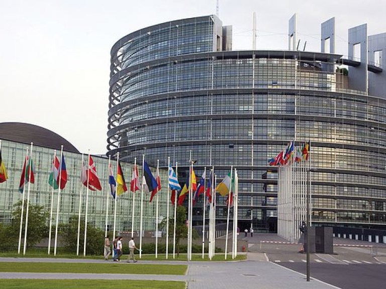 Европарламент призвал ввести санкции против фигурантов &#171;списка Магнитского&#187;