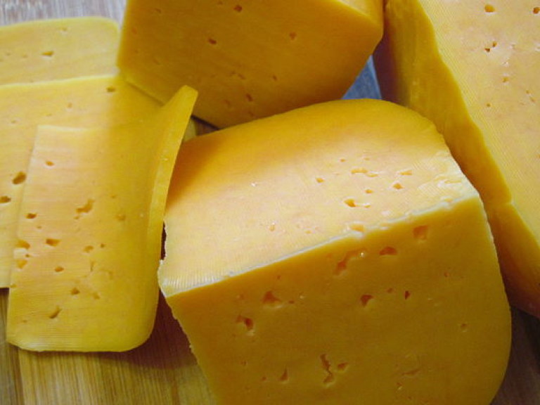 Н. Кильдий: «Если на базаре твердый сыр стоит дешевле 100  гривен за килограмм – откажитесь от покупки»
