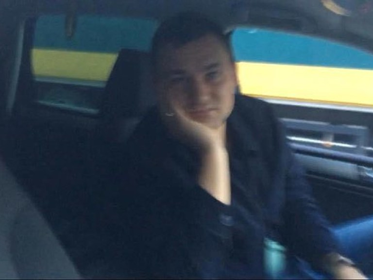 В Киеве автомобилист поднял руку на журналиста (ФОТО)
