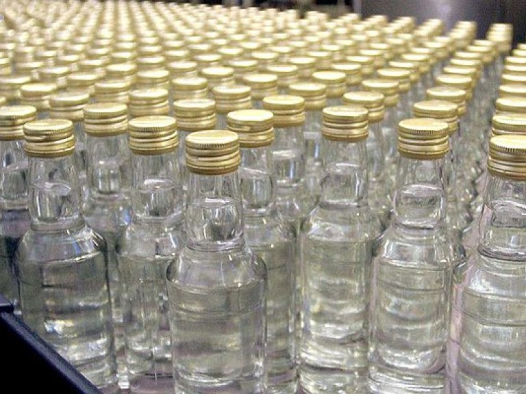 В Сумской области алкоголь изготавливали из моющих средств &#8212; ГФС