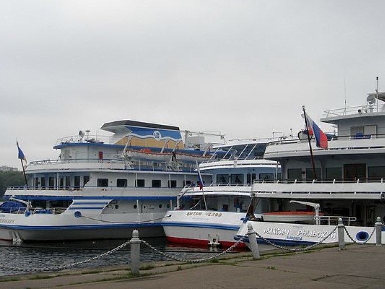 Подтвердилась продажа россиянам украинского круизного лайнера «Звезда Днепра»