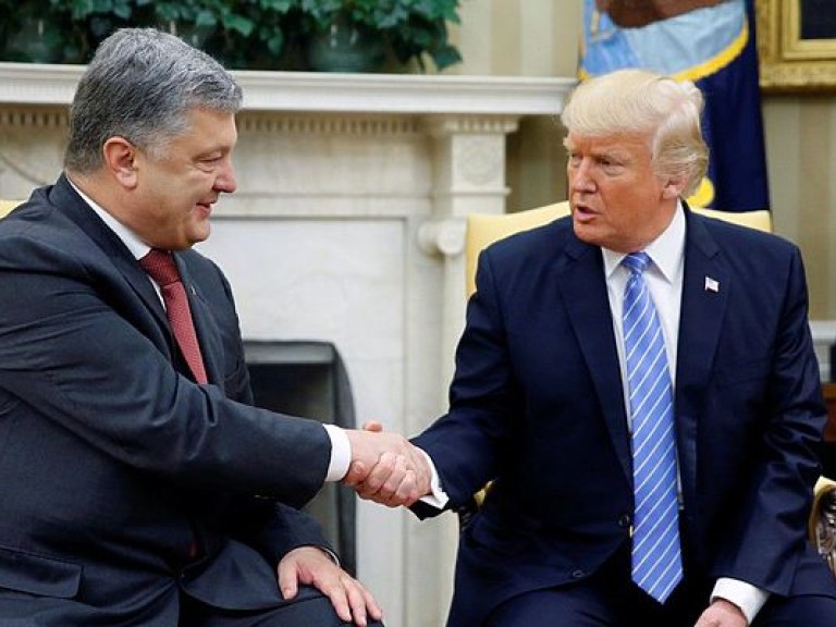 Порошенко и Трамп обсудили экономическое сотрудничество и развитие сферы безопасности