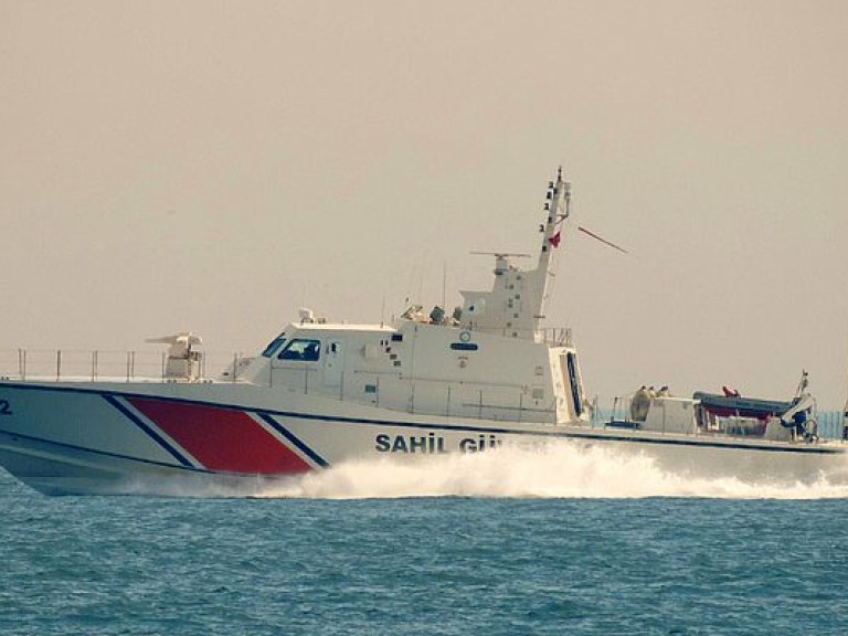 В Черном море затонула лодка с мигрантами: 4 погибших, 20 пропавших
