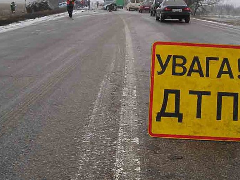 В Киеве автомобиль тяжело травмировал велосипедиста (ФОТО)