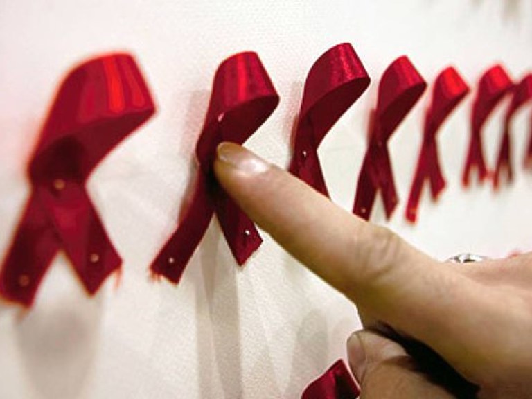 Для ВИЧ-инфицированных из бедных странах снижена цена на эффективный препарат &#8212; ООН