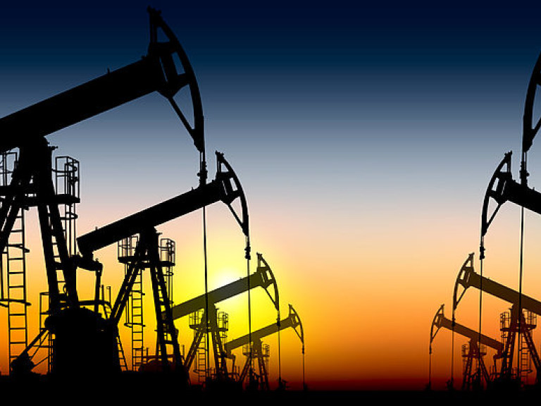 Нефть Brent торгуется на уровне 56,39 доллар за баррель