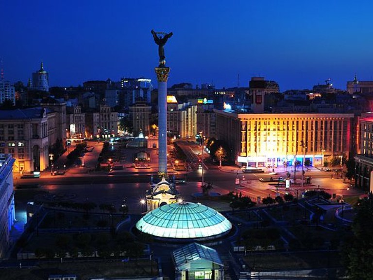 В Киеве зафиксировали очередной температурный рекорд: самую теплую ночь за 137 лет