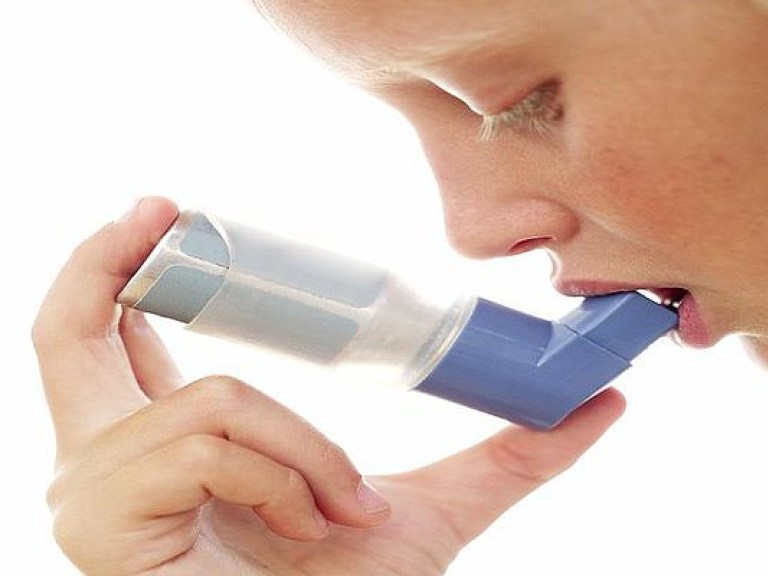 В ВОЗ предупредили об осложнениях после медикаментозного лечения астмы
