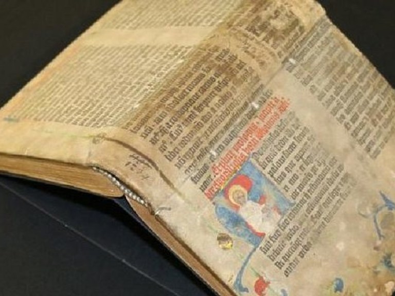 В Баварии нашли фрагмент Библии Гутенберга