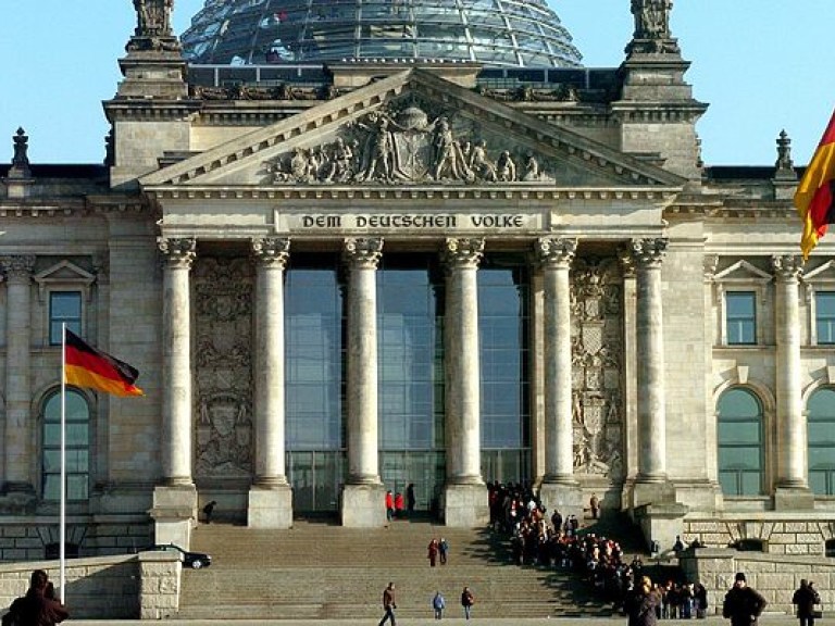 В Германии началось голосование на выборах в Бундестаг