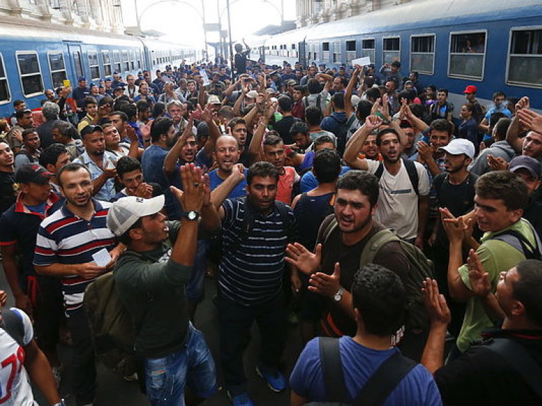 Почему Европа отказывается принимать беженцев из Ближнего востока