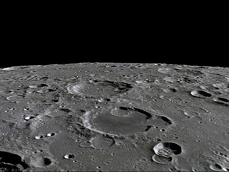 К 2040 году на Луну переселится сто землян &#8212; европейские ученые