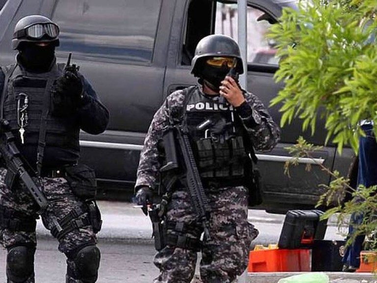 Разгул преступности в Мексике: в собственных домах убиты 5 местных жителей, еще 3 ранены