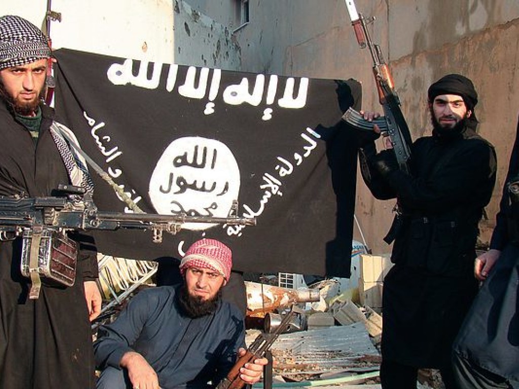 В ИГИЛ заявили о взятии в плен двух российских солдат в Сирии