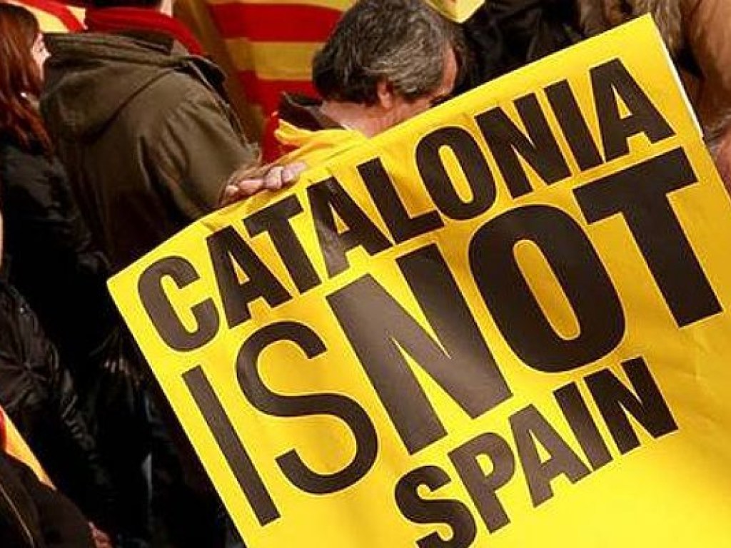В Каталонии изъяли миллионы бюллетеней для референдума