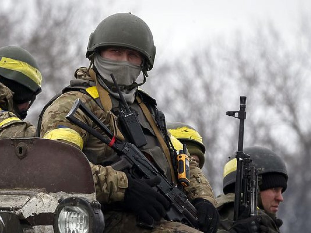 На Донбассе за сутки ранен один украинский военный &#8212; штаб АТО