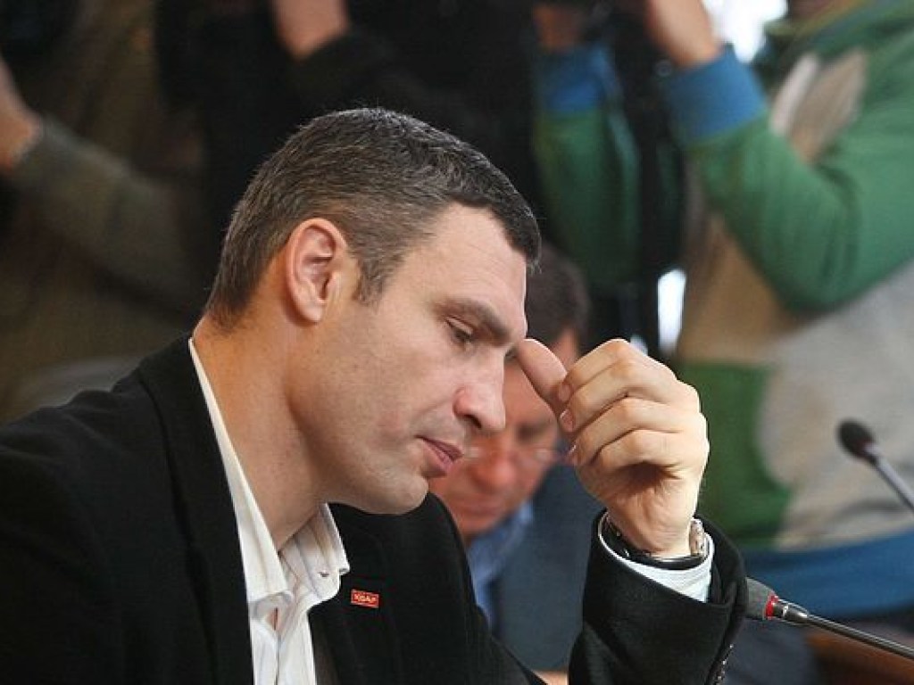 Кличко заявил о подключении к горячему водоснабжению всех домов Киева