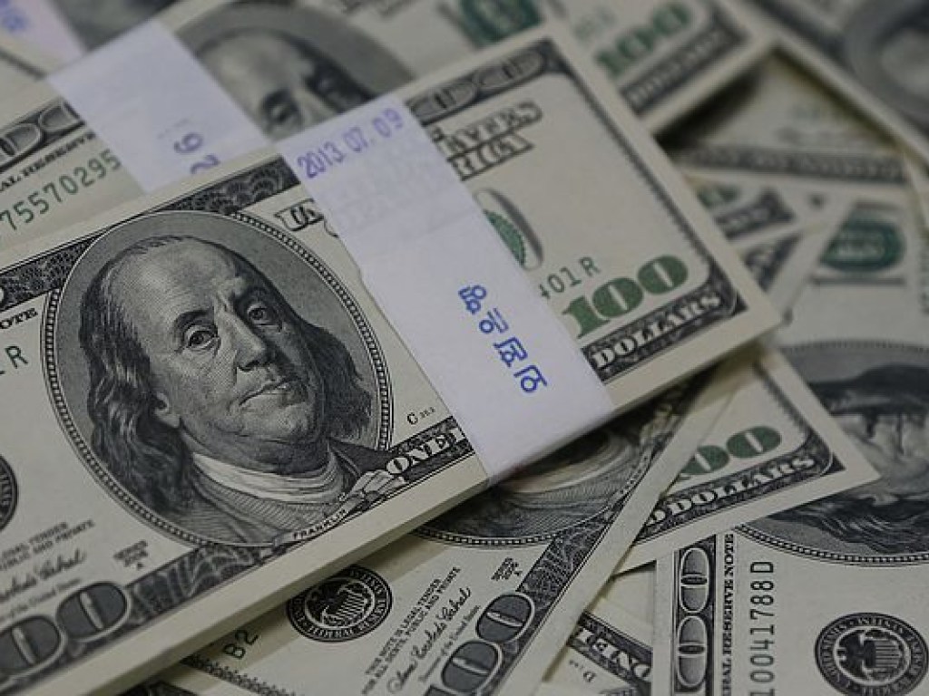В Украине курс доллара превысит 35 гривен до конца года – экономист
