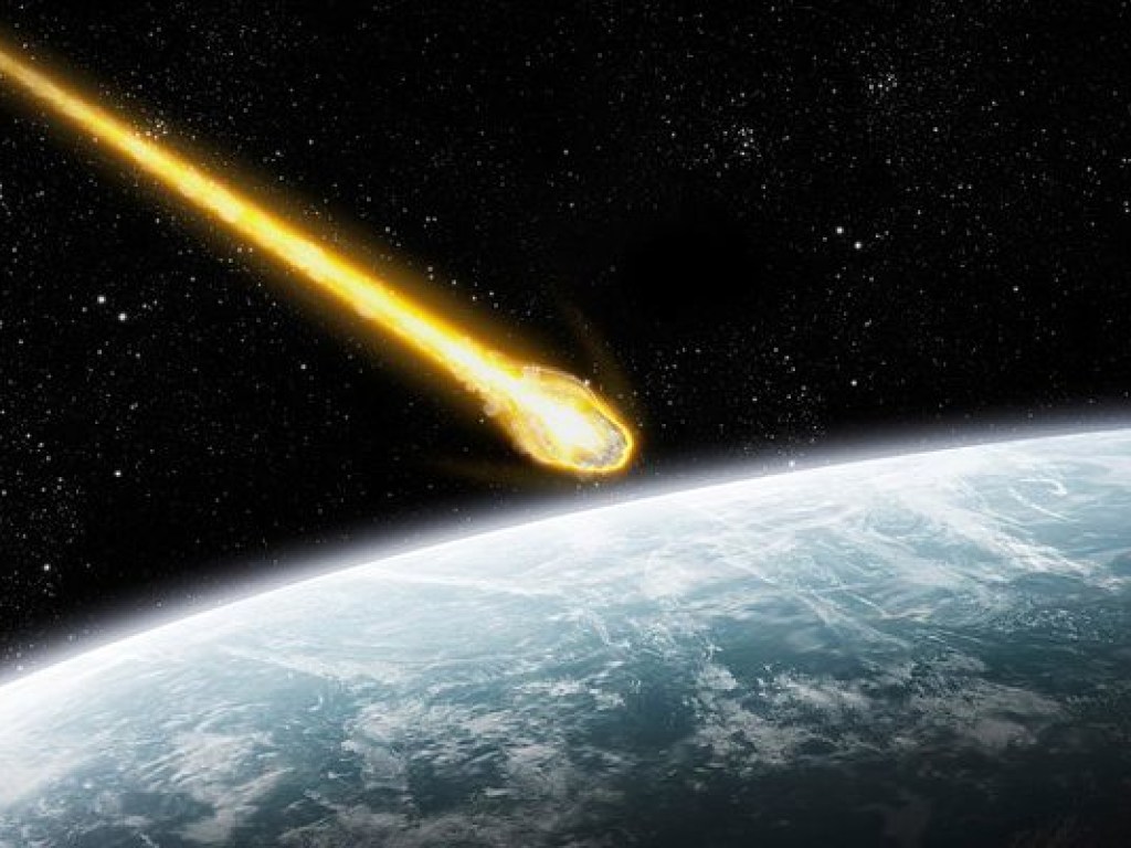 В небе над Китаем взорвался астероид (ВИДЕО)