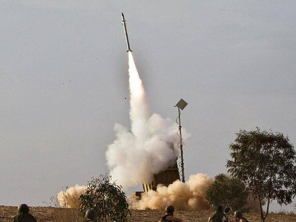 Израиль заявил о запуске ракеты из сектора Газа