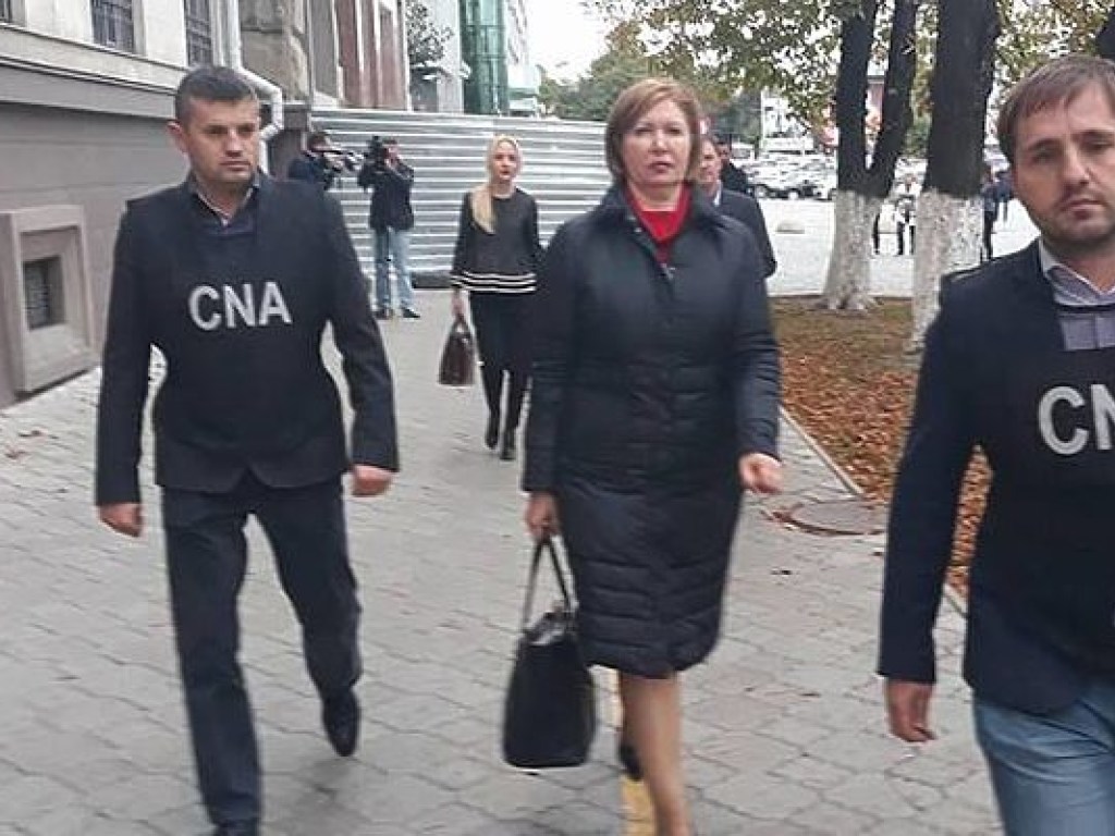 Замминистра финансов Молдовы арестовали на 30 суток
