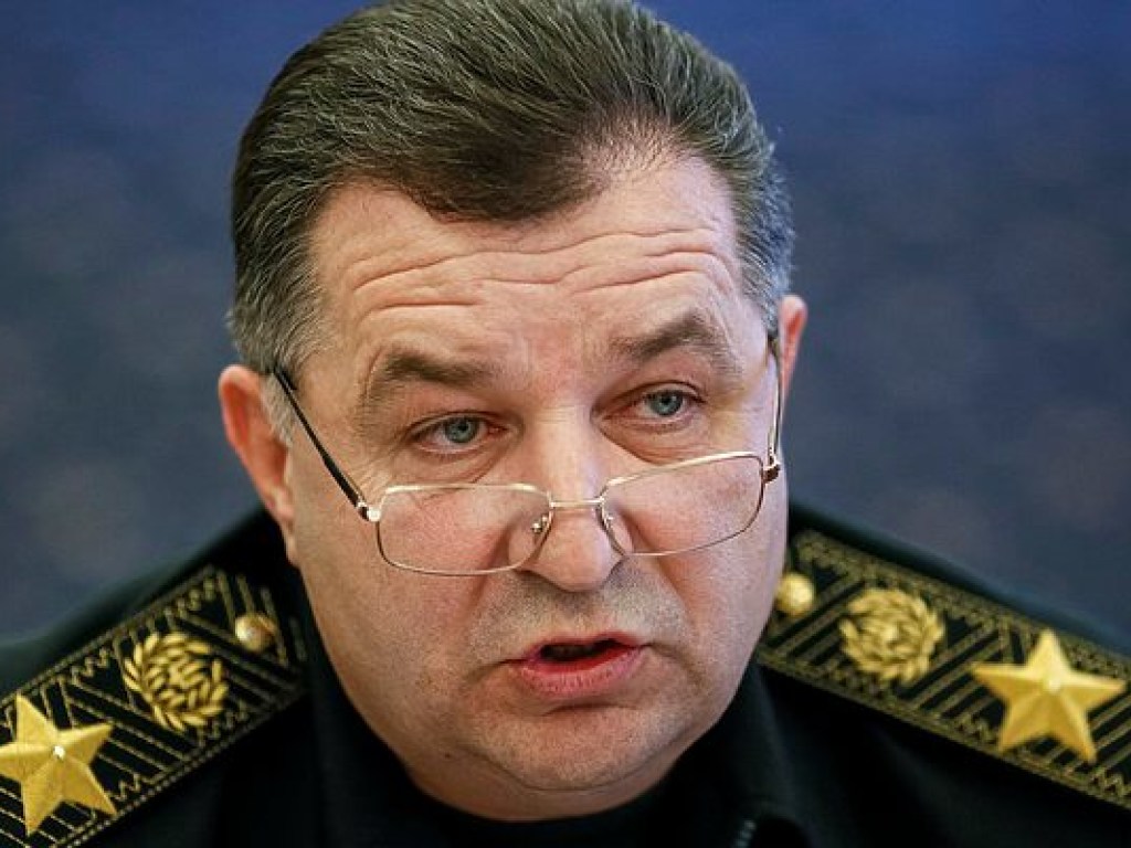 Министр обороны Полторак получил за сентябрь около 94 тысяч гривен зарплаты