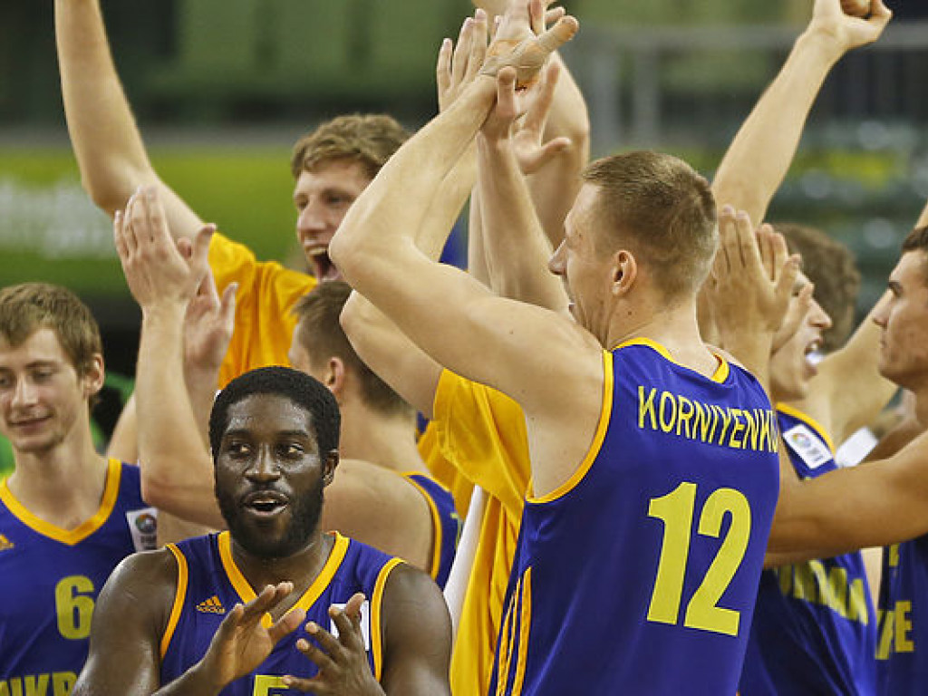 Сборная Украины по баскетболу на 19 позиций поднялась в рейтинге ФИБА