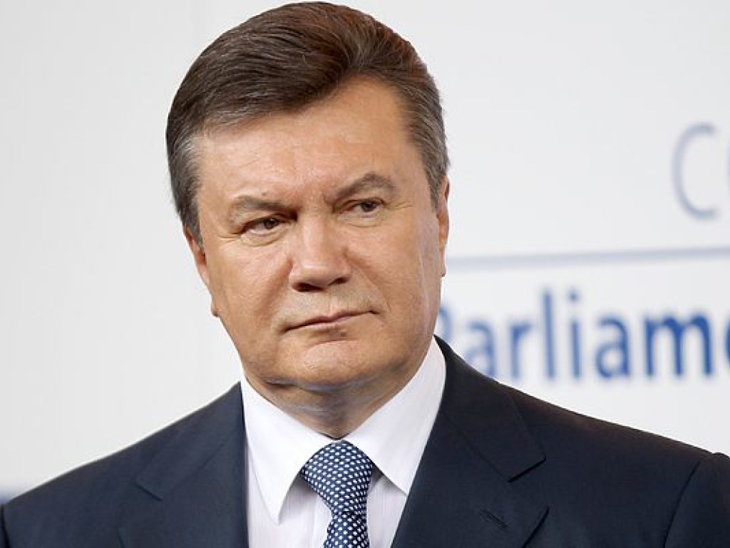 ГПУ на 17 октября вызвала на допрос Януковича и экс-главу МВД Захарченко