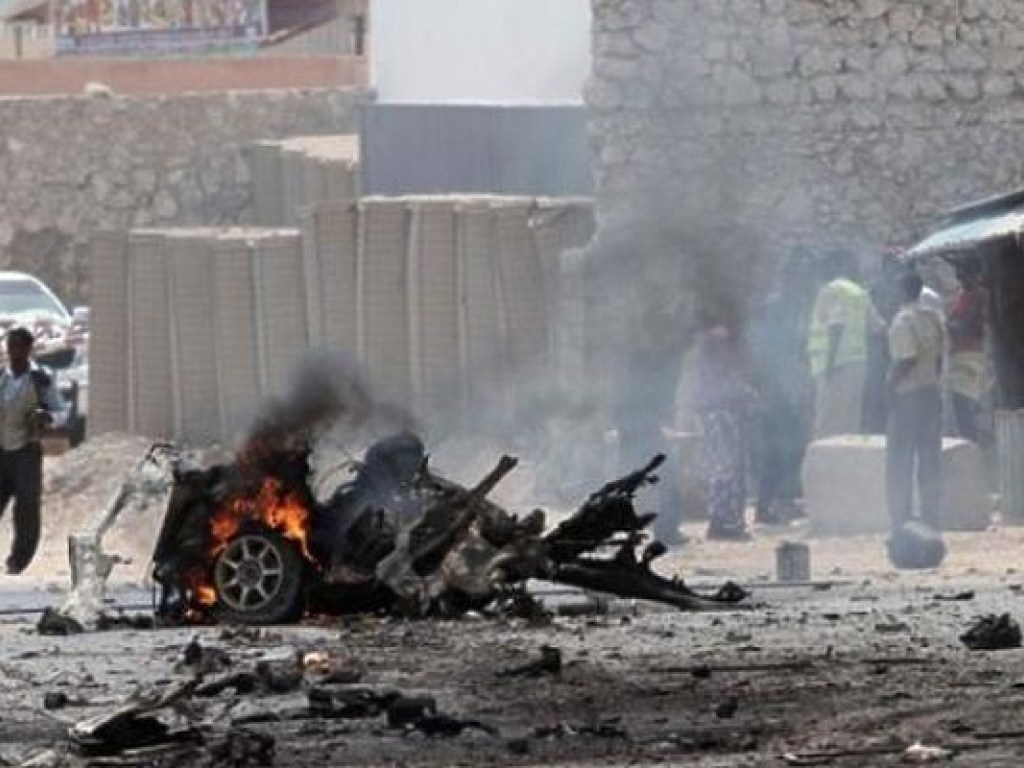 В столице Сомали взорвался грузовик, не менее 40 погибших