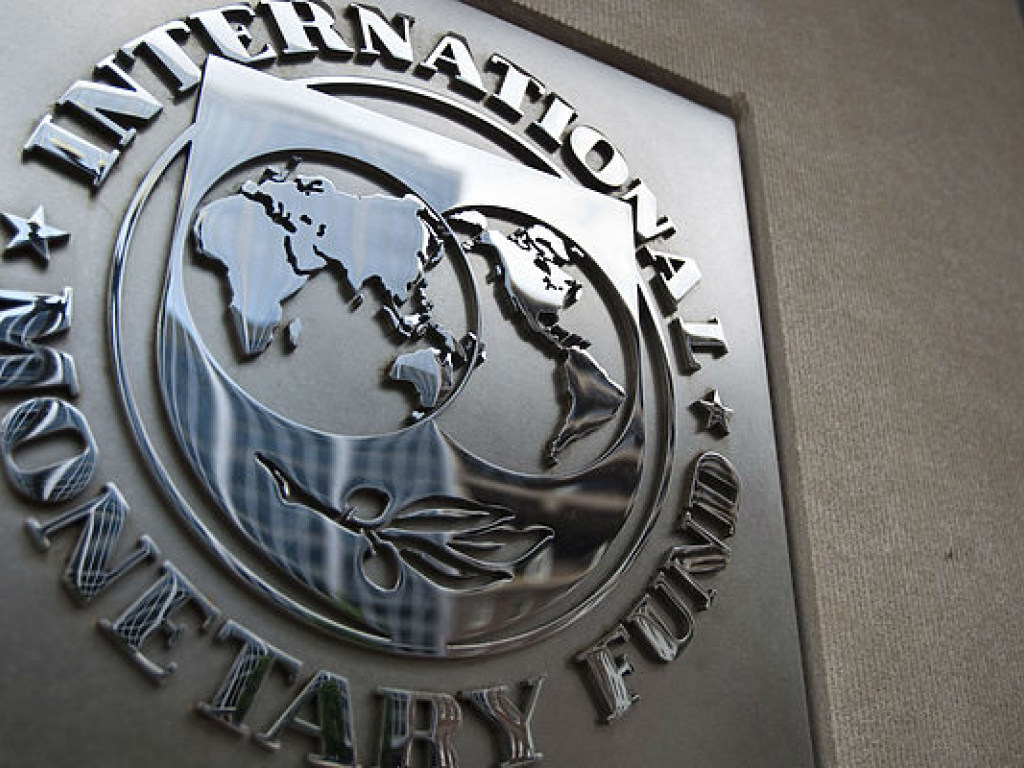 МВФ приостановит сотрудничество с Украиной, но пока не прекратит – политолог