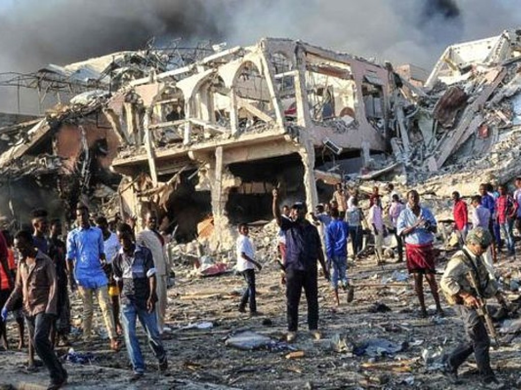 Число жертв теракта в Сомали увеличилось до 231 человека