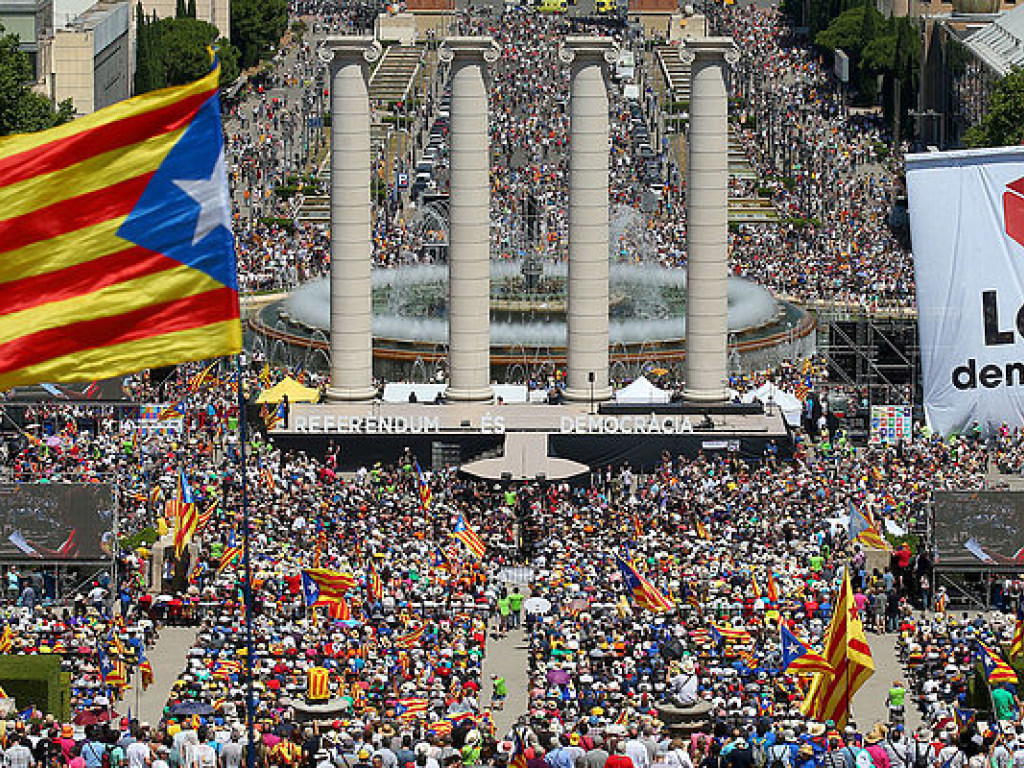 Каталония предложила Испании начать диалог