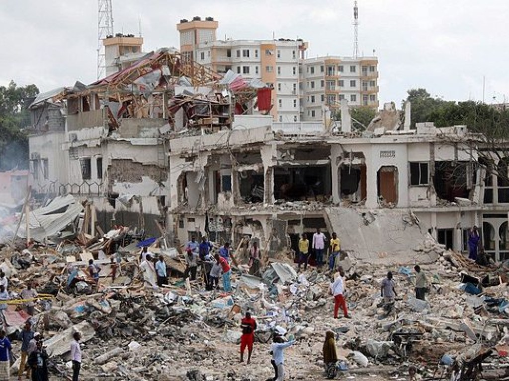 Теракт в Сомали: число погибших превысило 300 человек