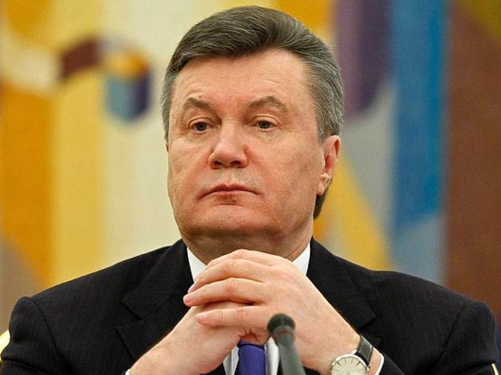 Суд вернется к делу о госизмене Януковича 25 октября