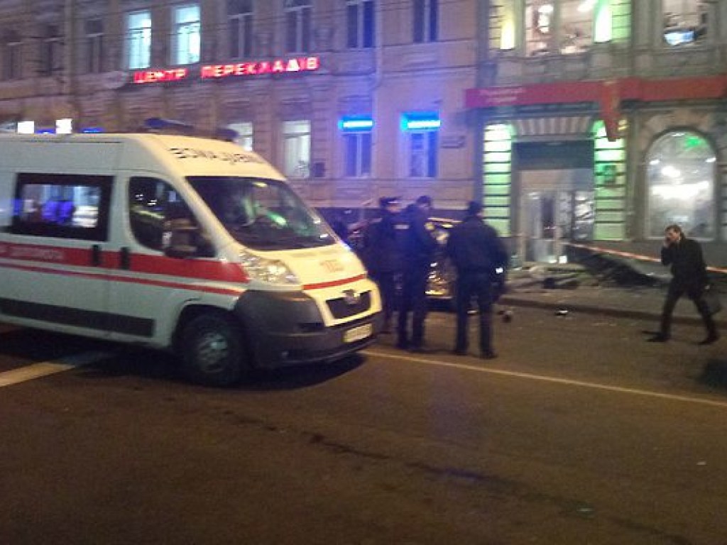 ДТП с Lexus в центре Харькова: Количество пострадавших увеличилось до 12 человек (ВИДЕО)