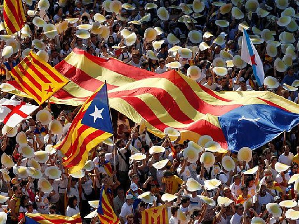 Каталония выйдет из состава Испании, если Мадрид реализует угрозу о лишении автономии – СМИ
