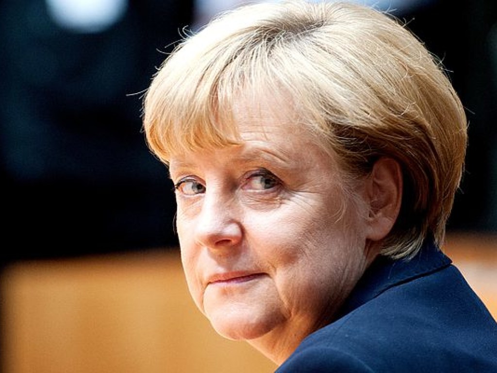 Меркель: Евросоюз сократит финансирование подготовки вступления Турции в ЕС
