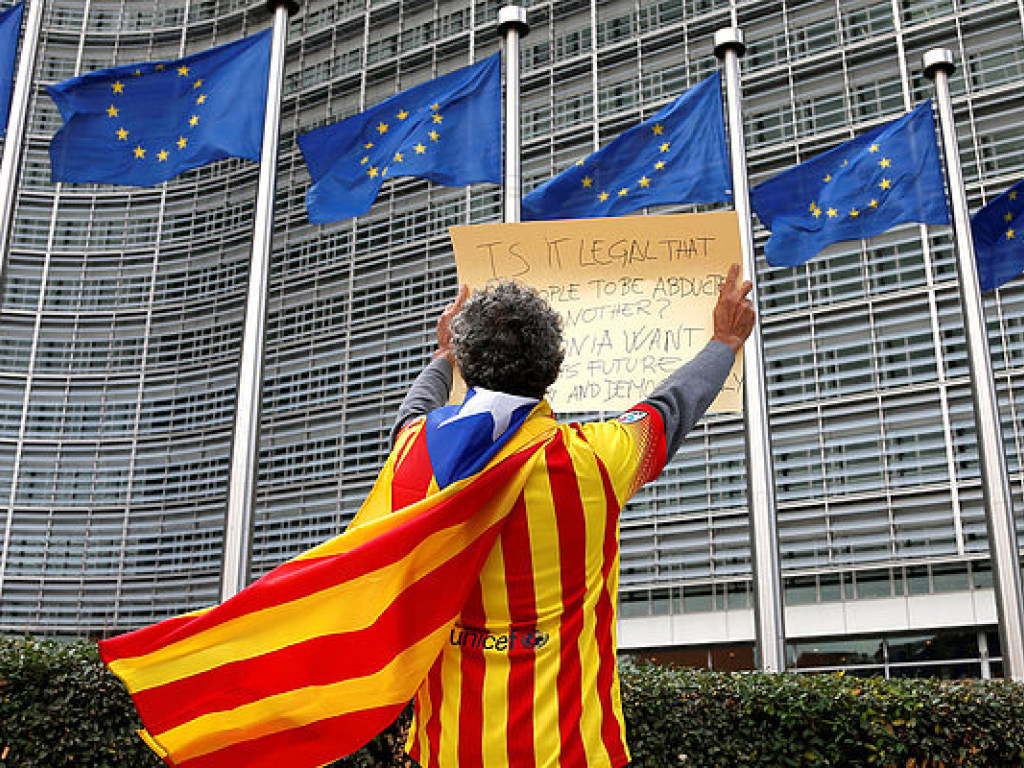 Евросоюз не планирует вмешиваться в конфликт по Каталонии